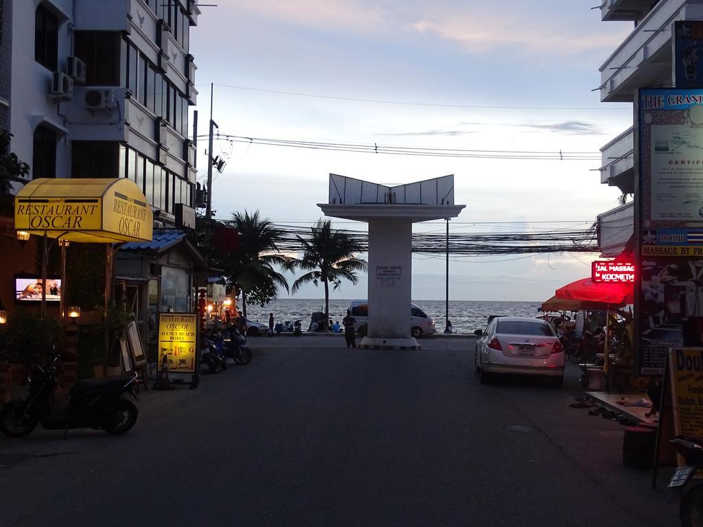 Jomtien Sunset Guesthouse Екстериор снимка