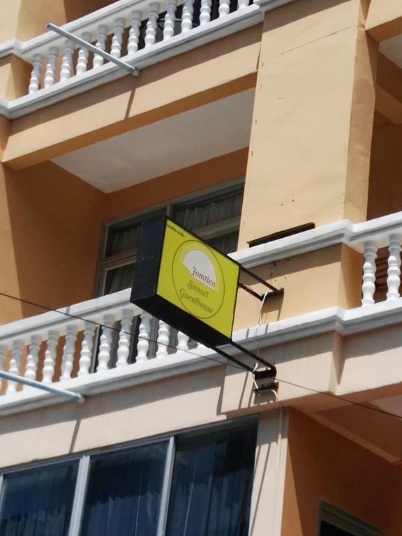 Jomtien Sunset Guesthouse Екстериор снимка
